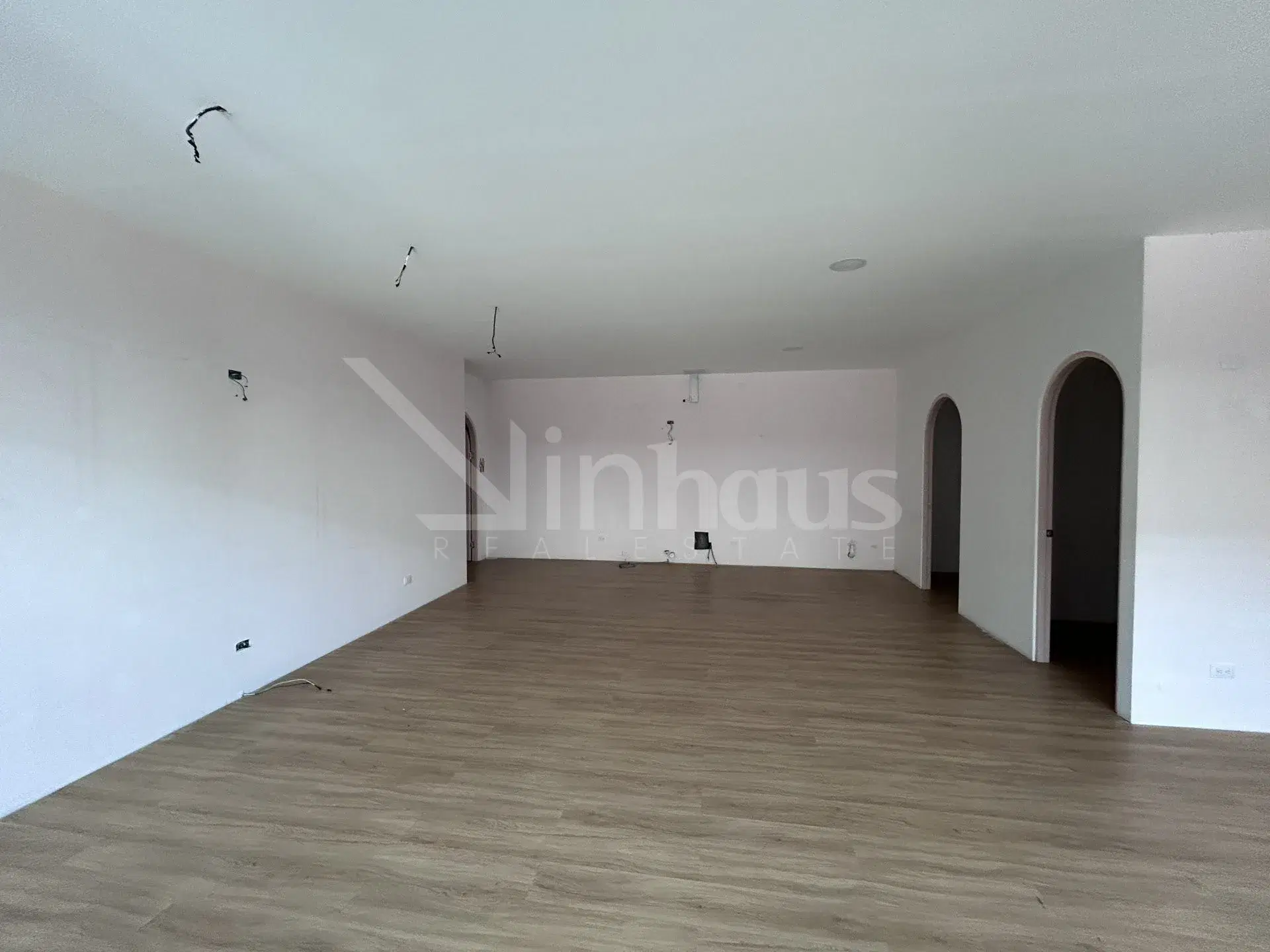 Comercial en Occidental