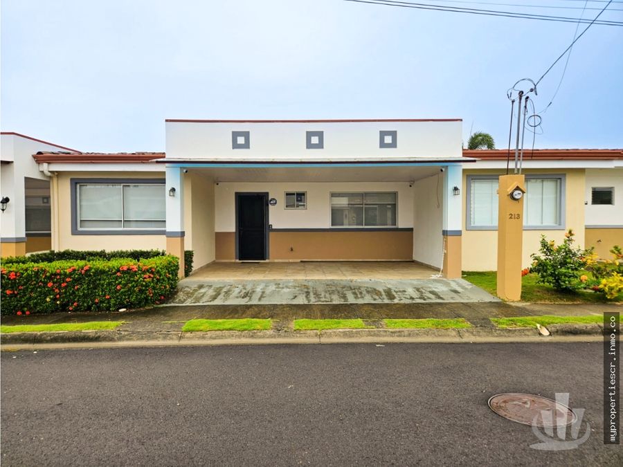 Casa en Residencias Málaga Bejuco