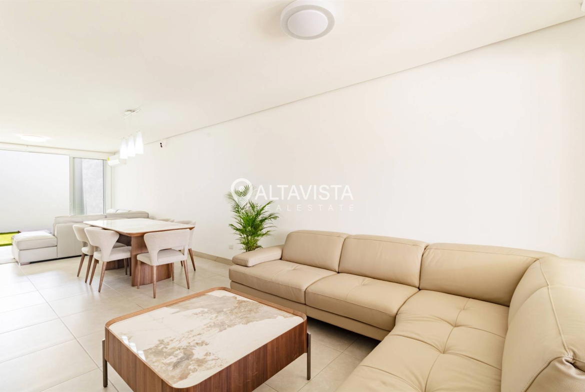 House at Condominio Guachipelín 3-10