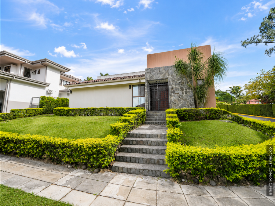 House at Condominio Bosque Dorado