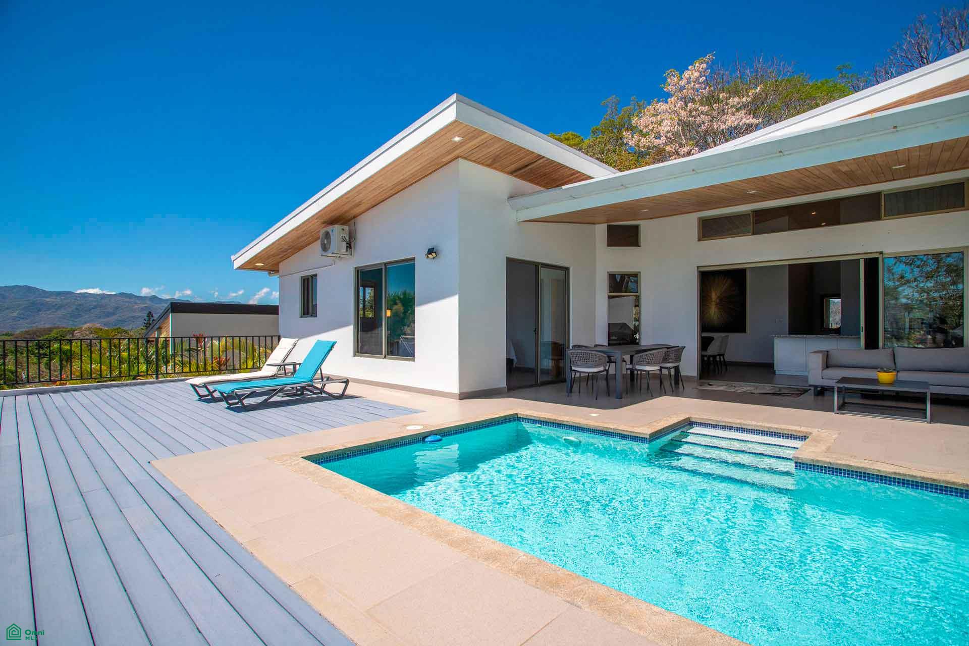 House at Atenas