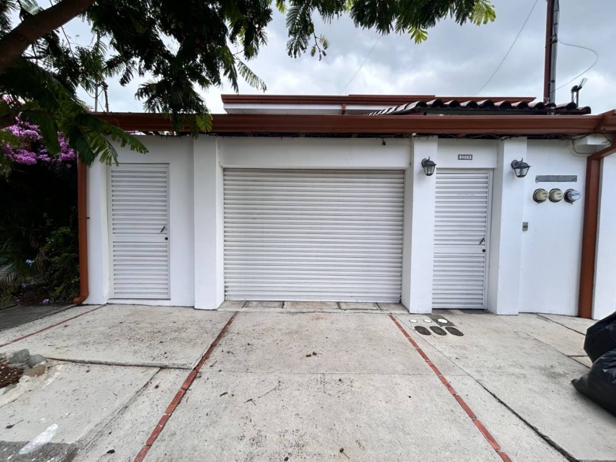 Property at Calle Blancos