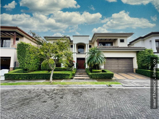 Casa en Condominio Hacienda del Sol