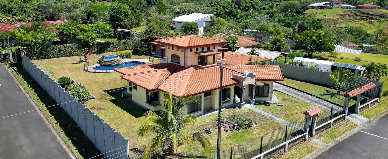 House at Grecia