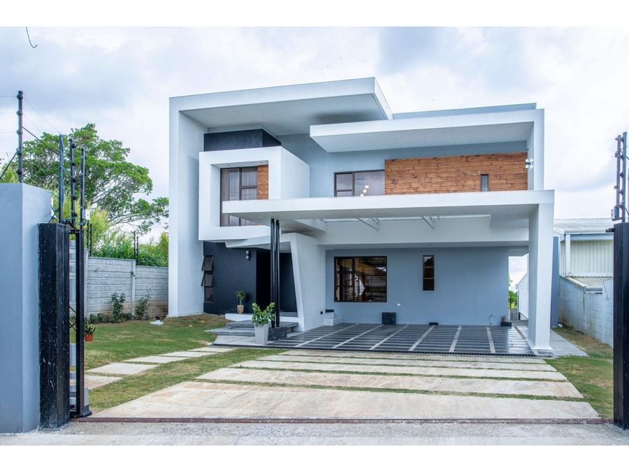 Casa en Sabanilla