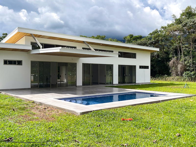 Property at Puerto Cortés