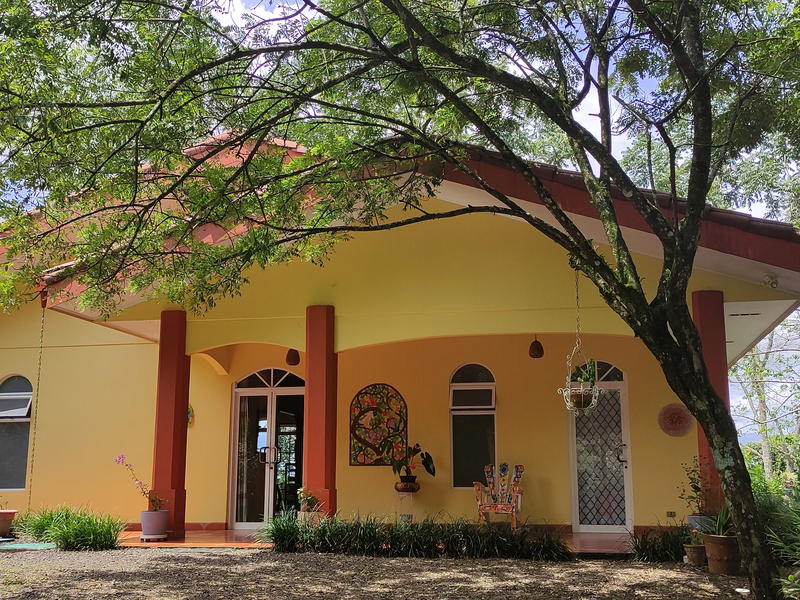 Propiedad en Desamparaditos