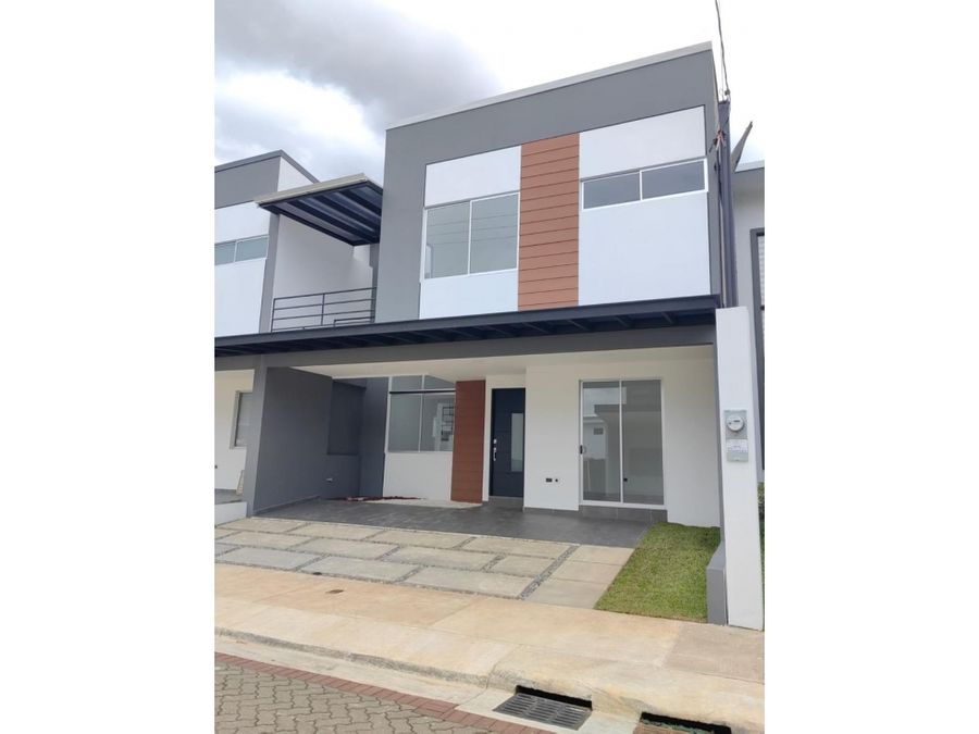 Casa en Condominio Senderos del Este