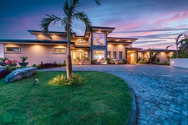 House at Playa Flamingo