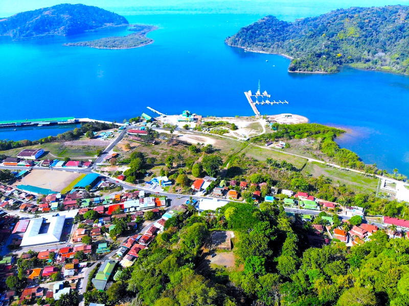 Land at Golfito