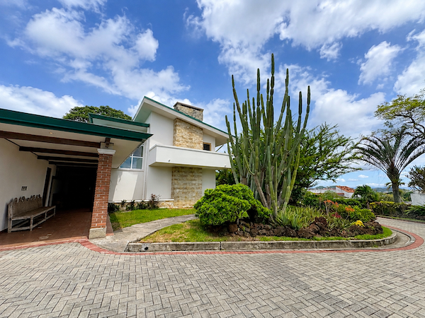 Property at San Rafael