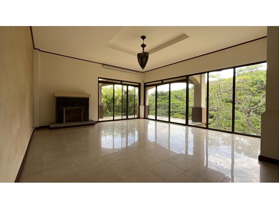 Propiedad en Condominio Cerro Colón