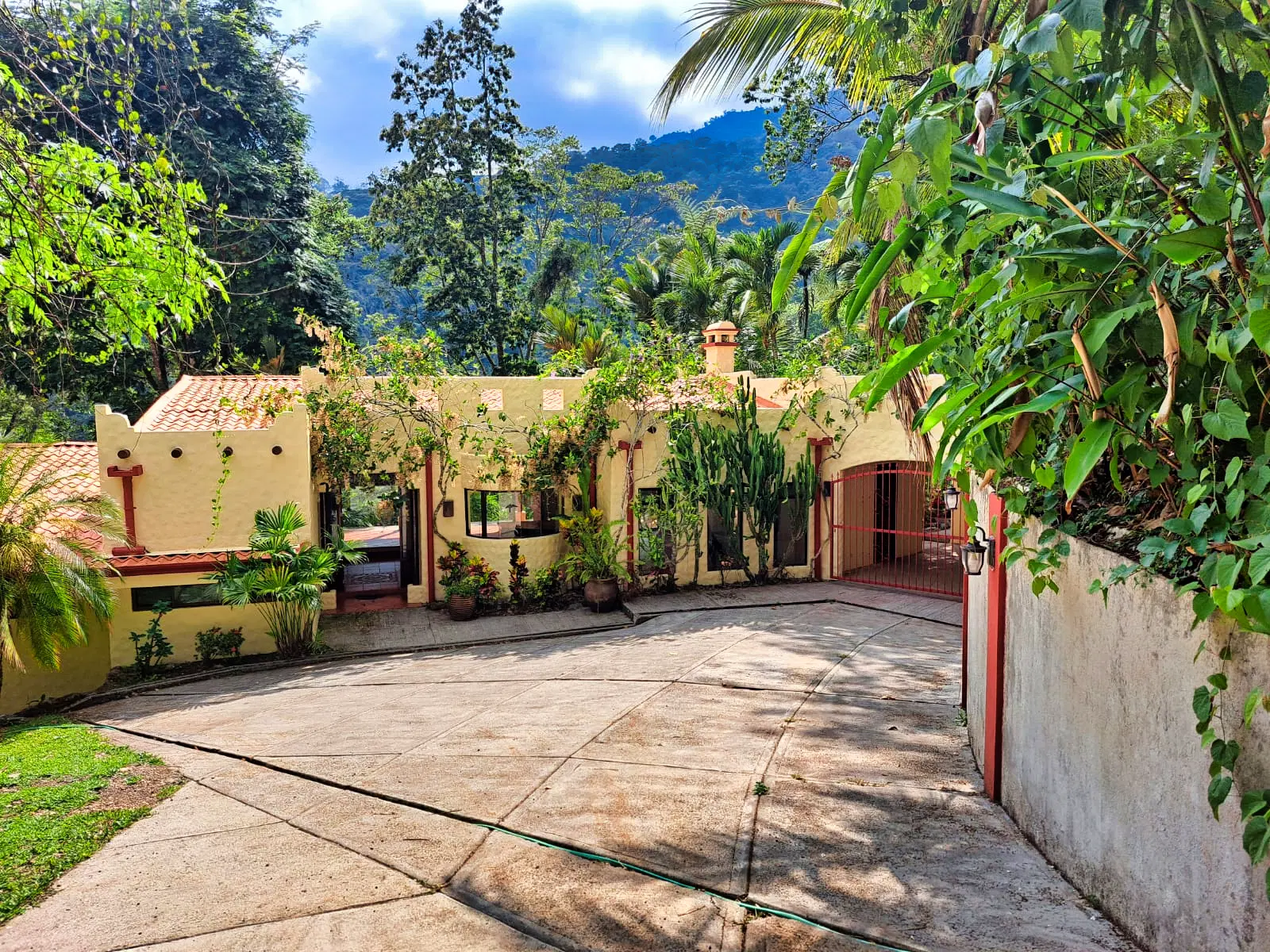 House at Santiago