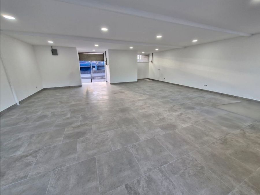 Comercial en Mata Redonda