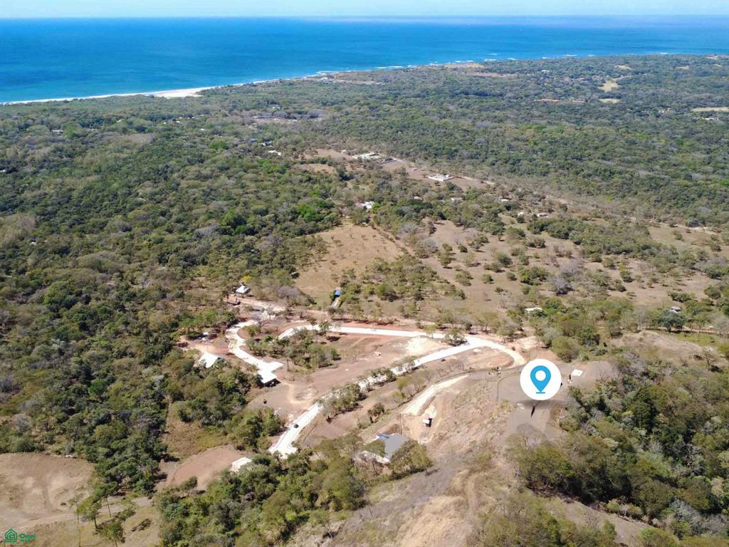 Land at Santa Cruz
