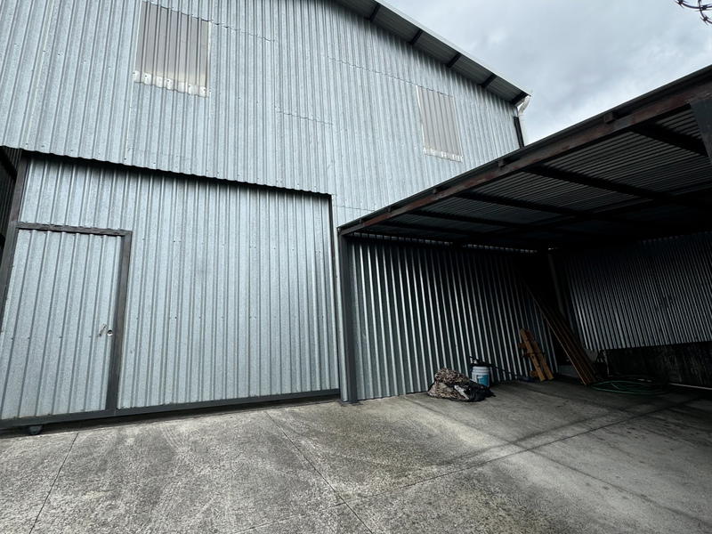 Commercial at Curridabat