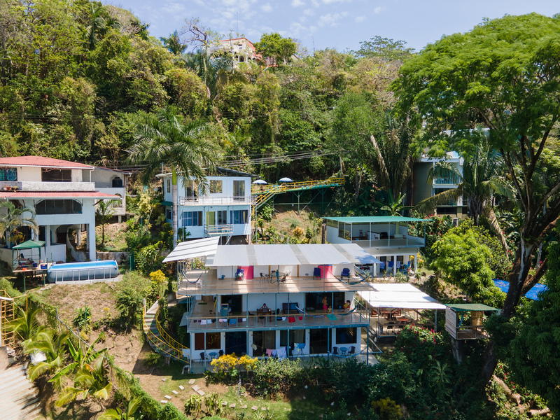 Comercial en Quepos