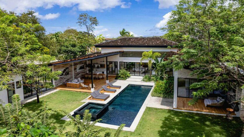 House at Veintisiete de Abril