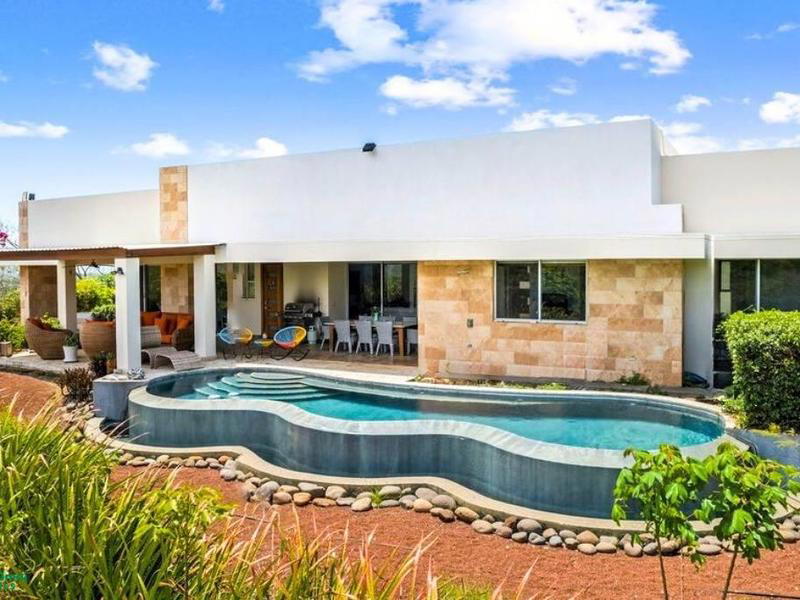 Property at Sardinal