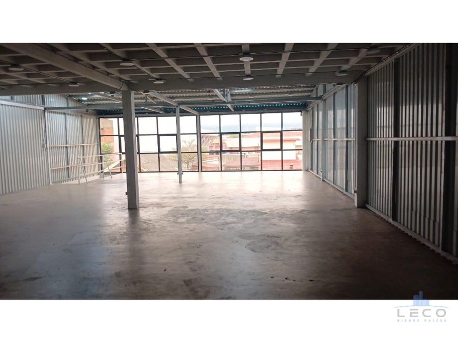 Commercial at Merced