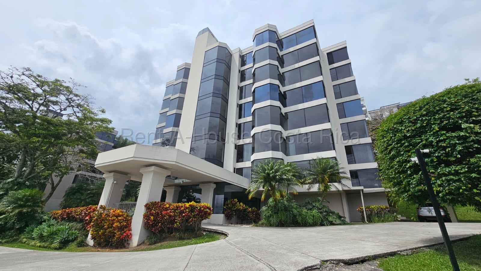 Apartment at Condominio Altos y Torres de Mayorca