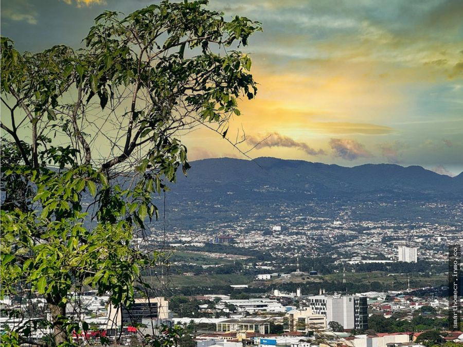 Propiedad en Condominio Vistas de Escazú