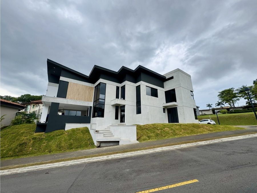 House at Ulloa