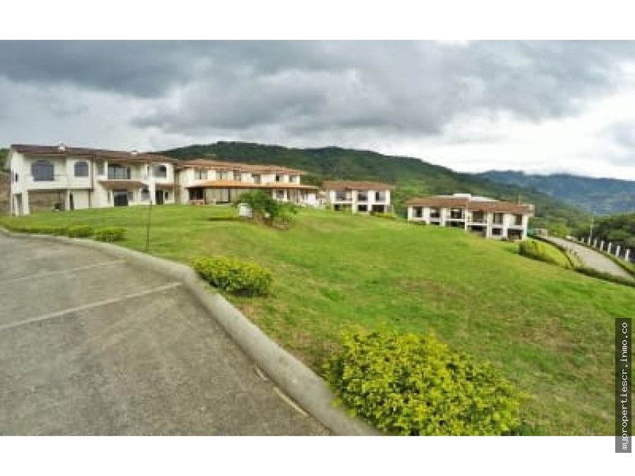 Apartment at Santa Ana