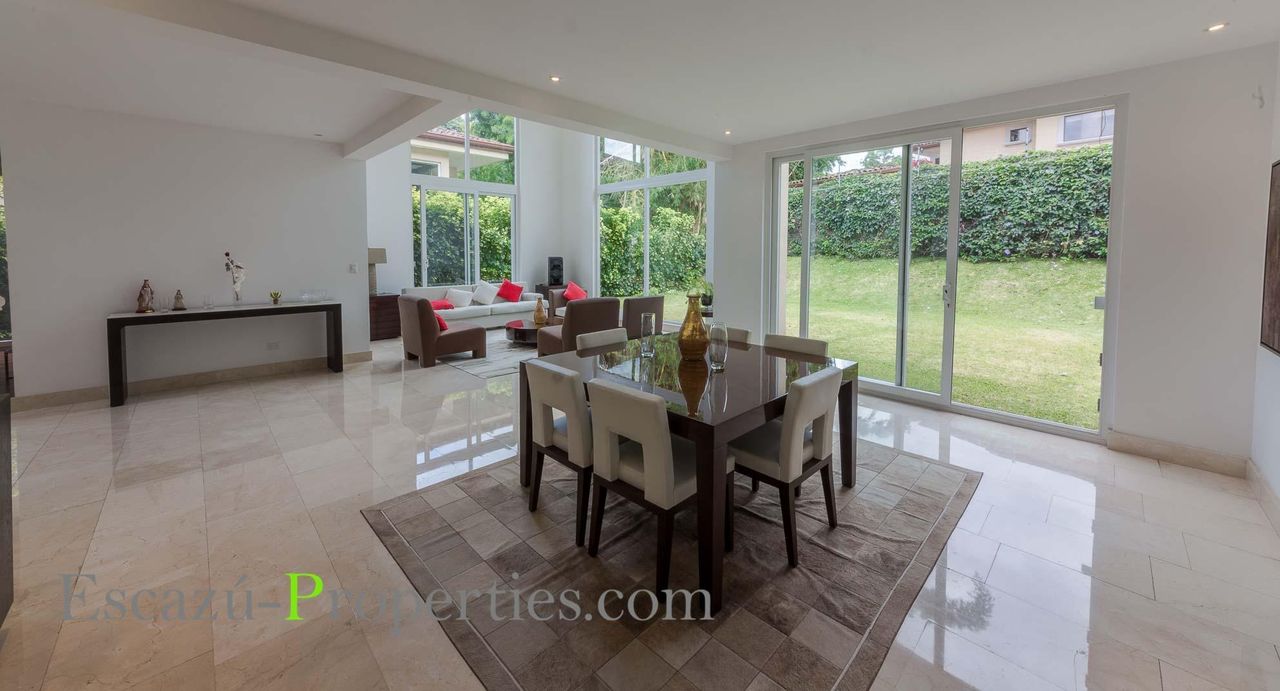 Property at Escazú