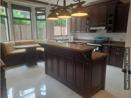 House at Hacienda Lindora