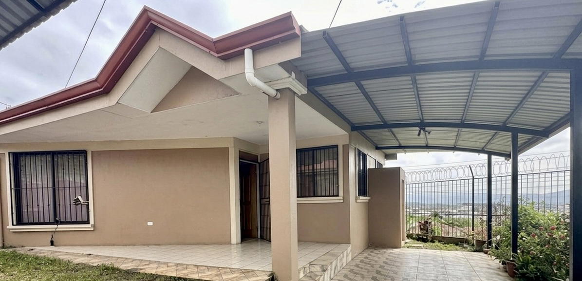 Casa en Piedades Norte