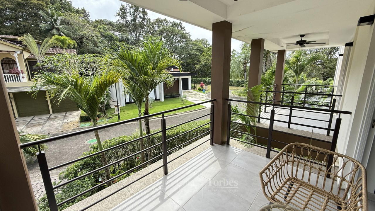 Apartment at Jacó