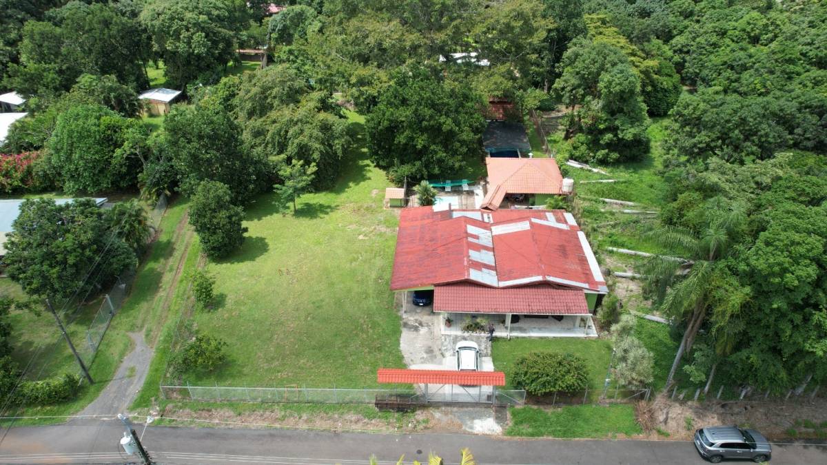 House at San Mateo