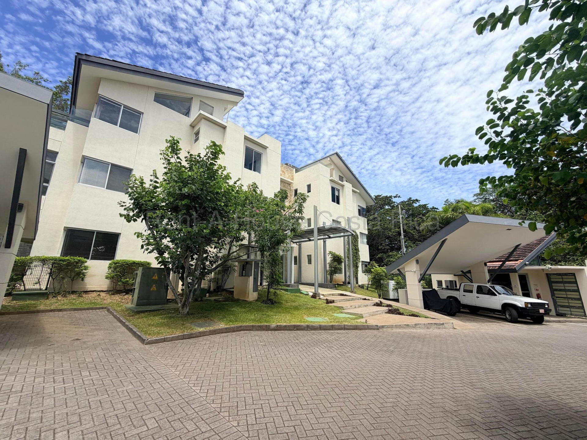 Apartment at Piedades