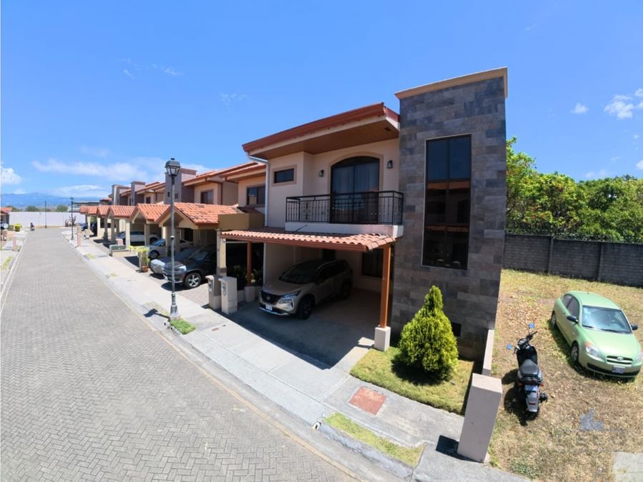 Casa en Heredia