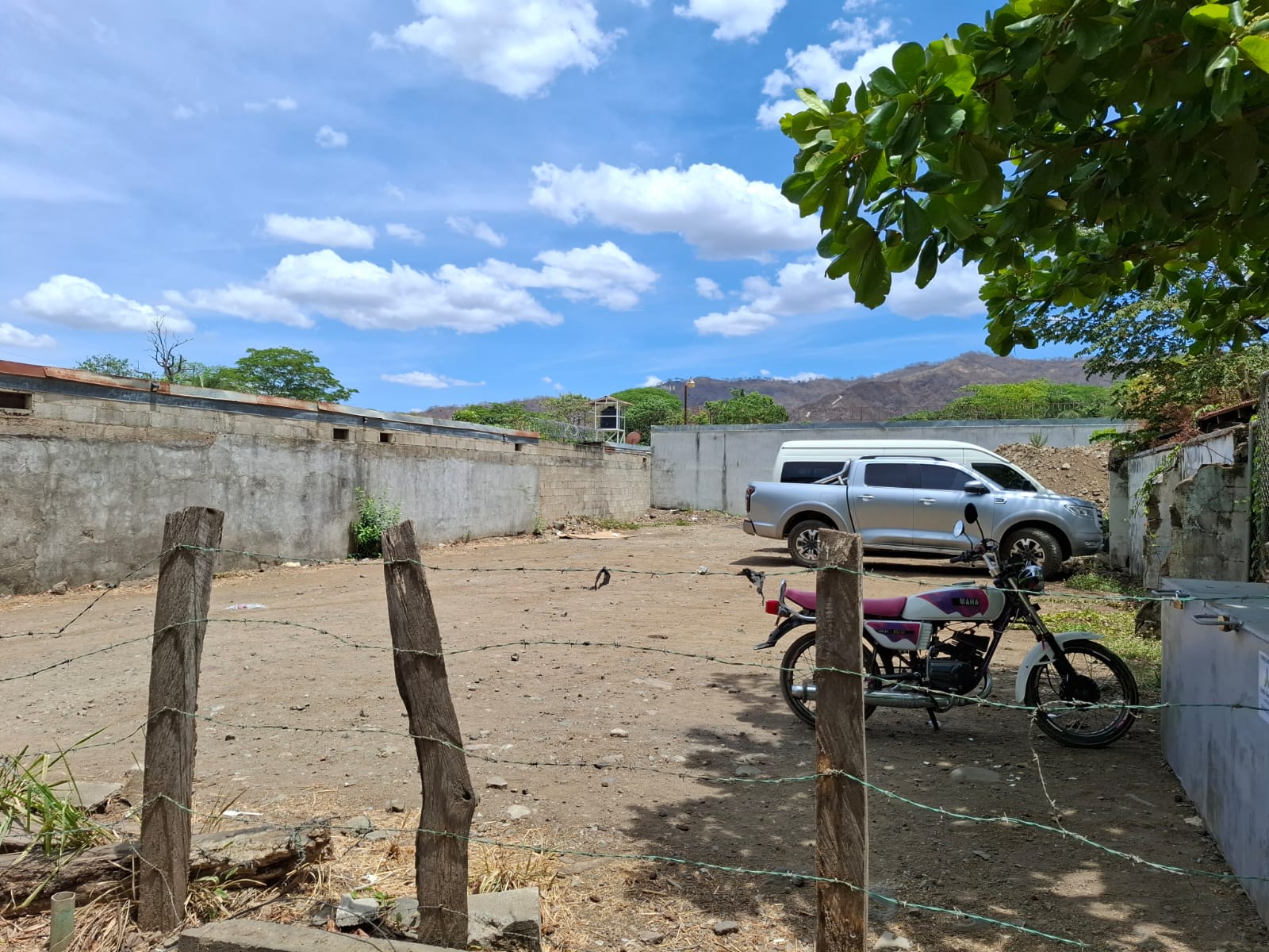 Land at Sardinal