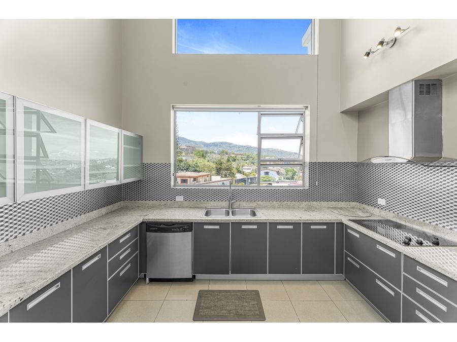 Apartment at Escazú