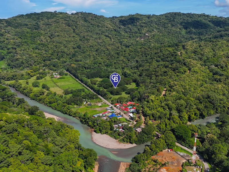 Land at Lagunas
