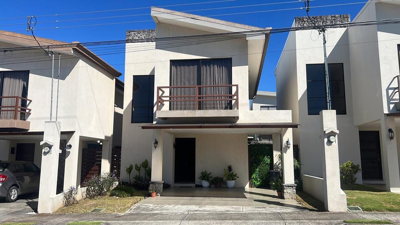 Casa en Condominio Santa Rita
