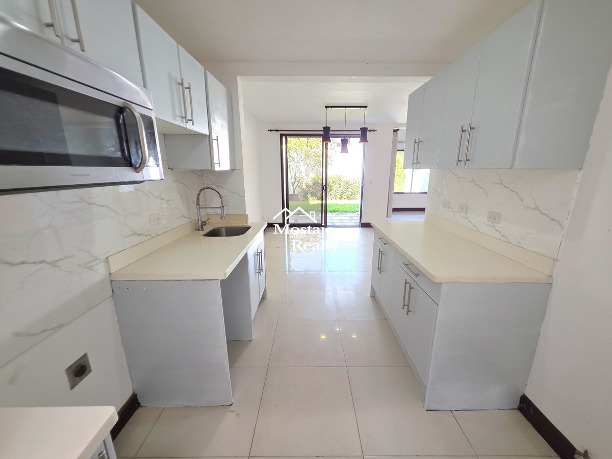 Propiedad en Condominio Parques del Sol