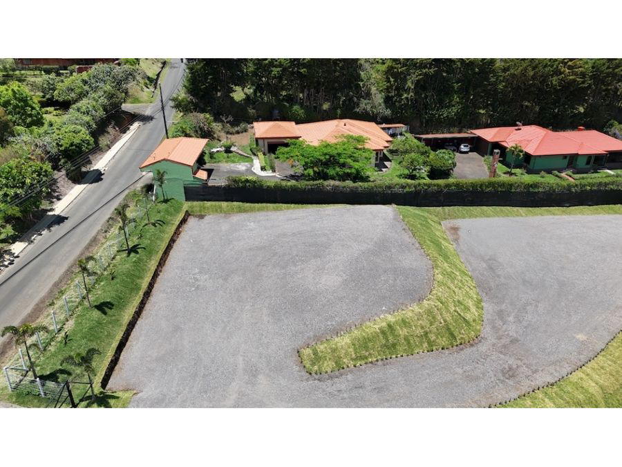 Land at San José