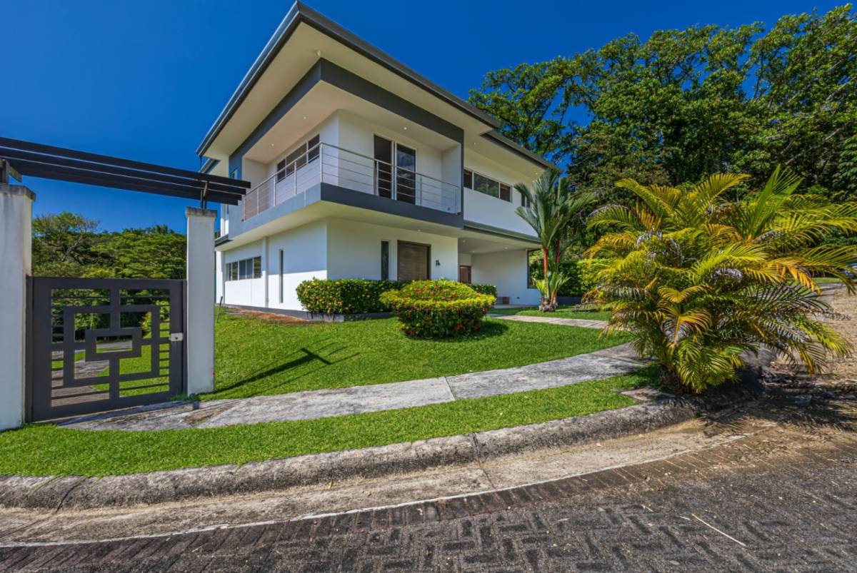 House at Uvita