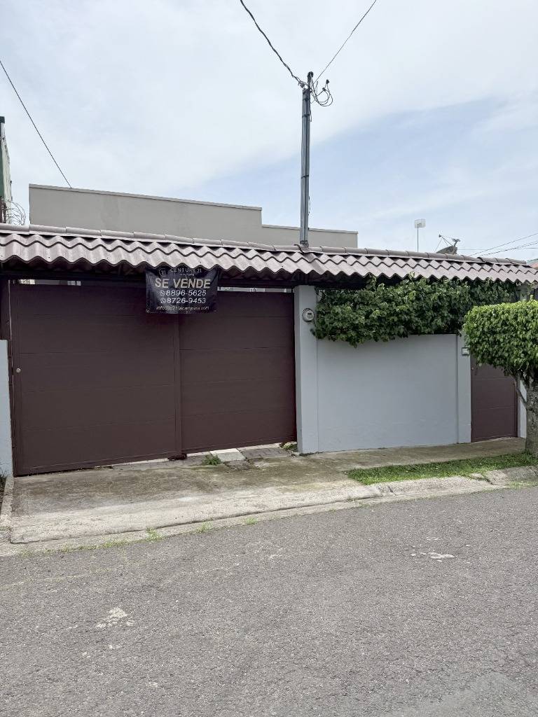 House at Aguacaliente