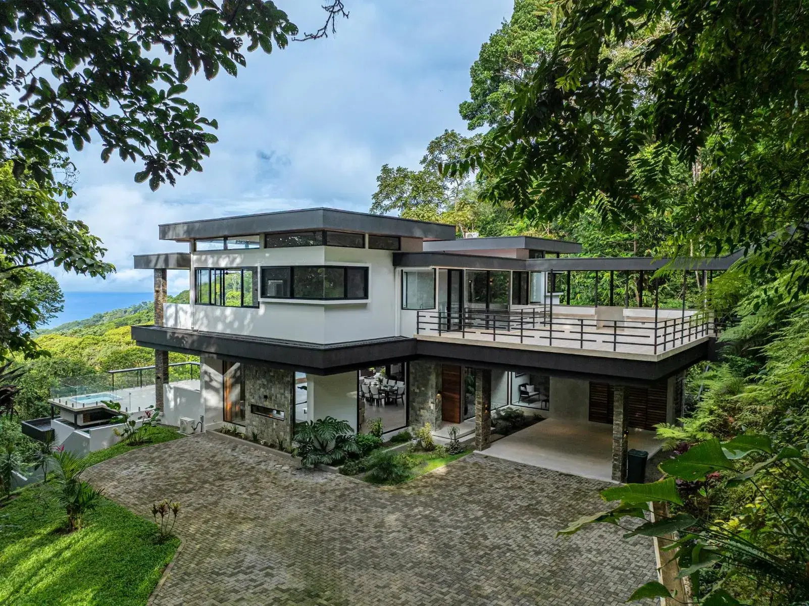 House at Puerto Cortés