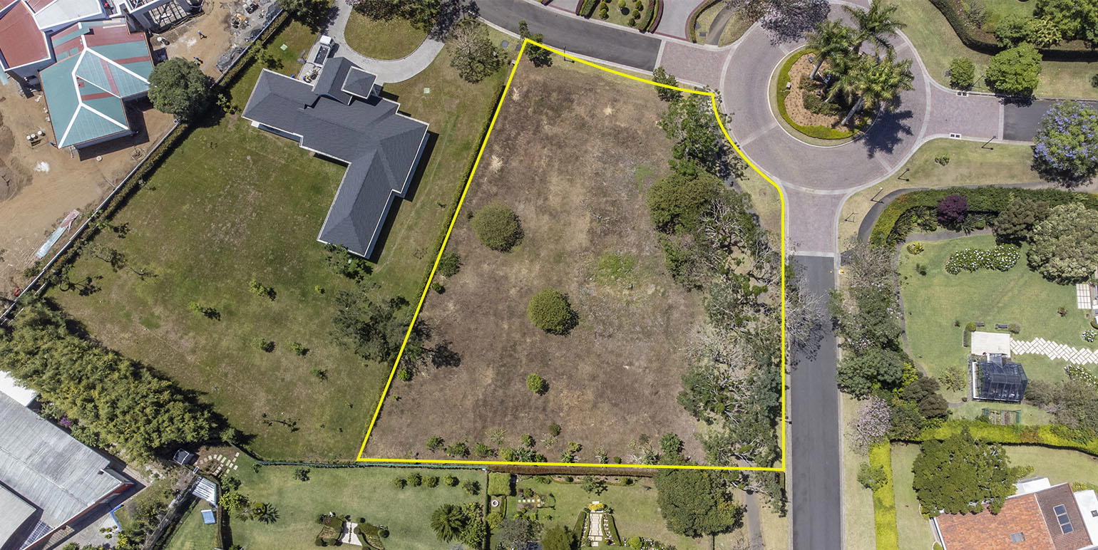 Property at Condominio Monterán