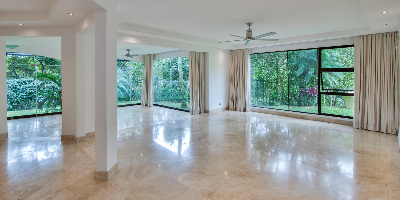 Propiedad en Condominio Cerro Colón