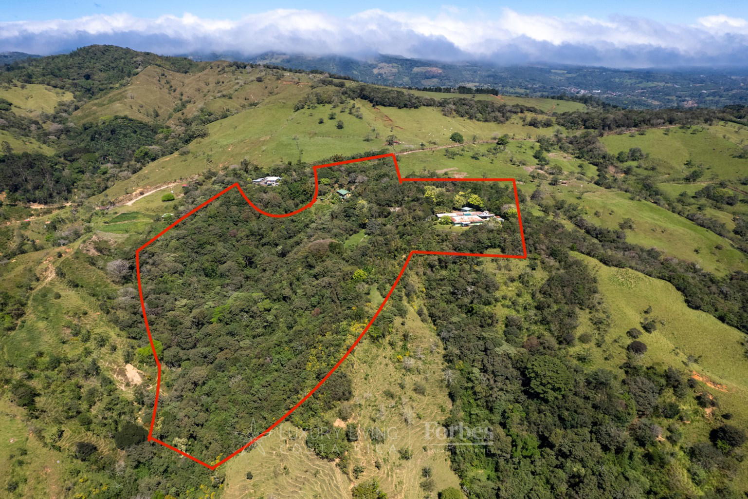 House at Piedades Sur