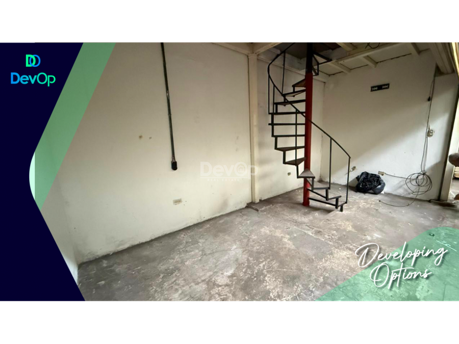 Commercial at Merced