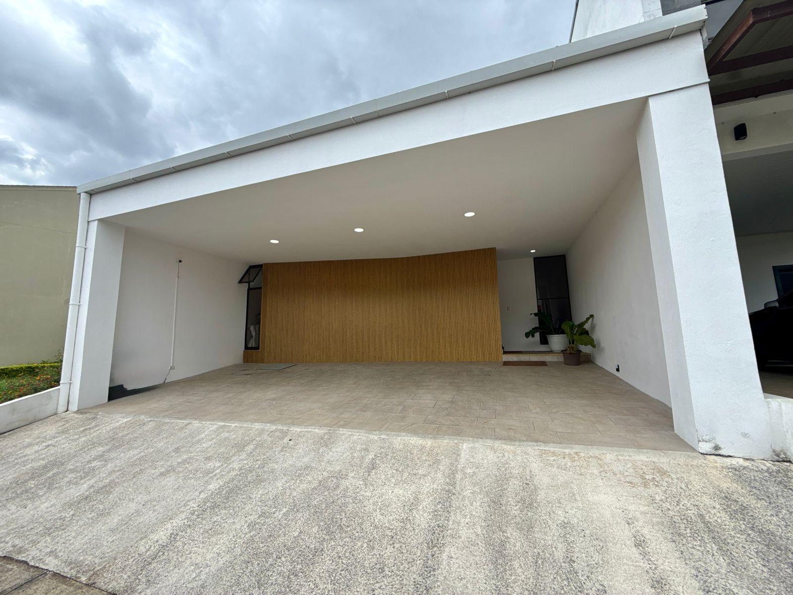 Casa en Condominio Montezuma