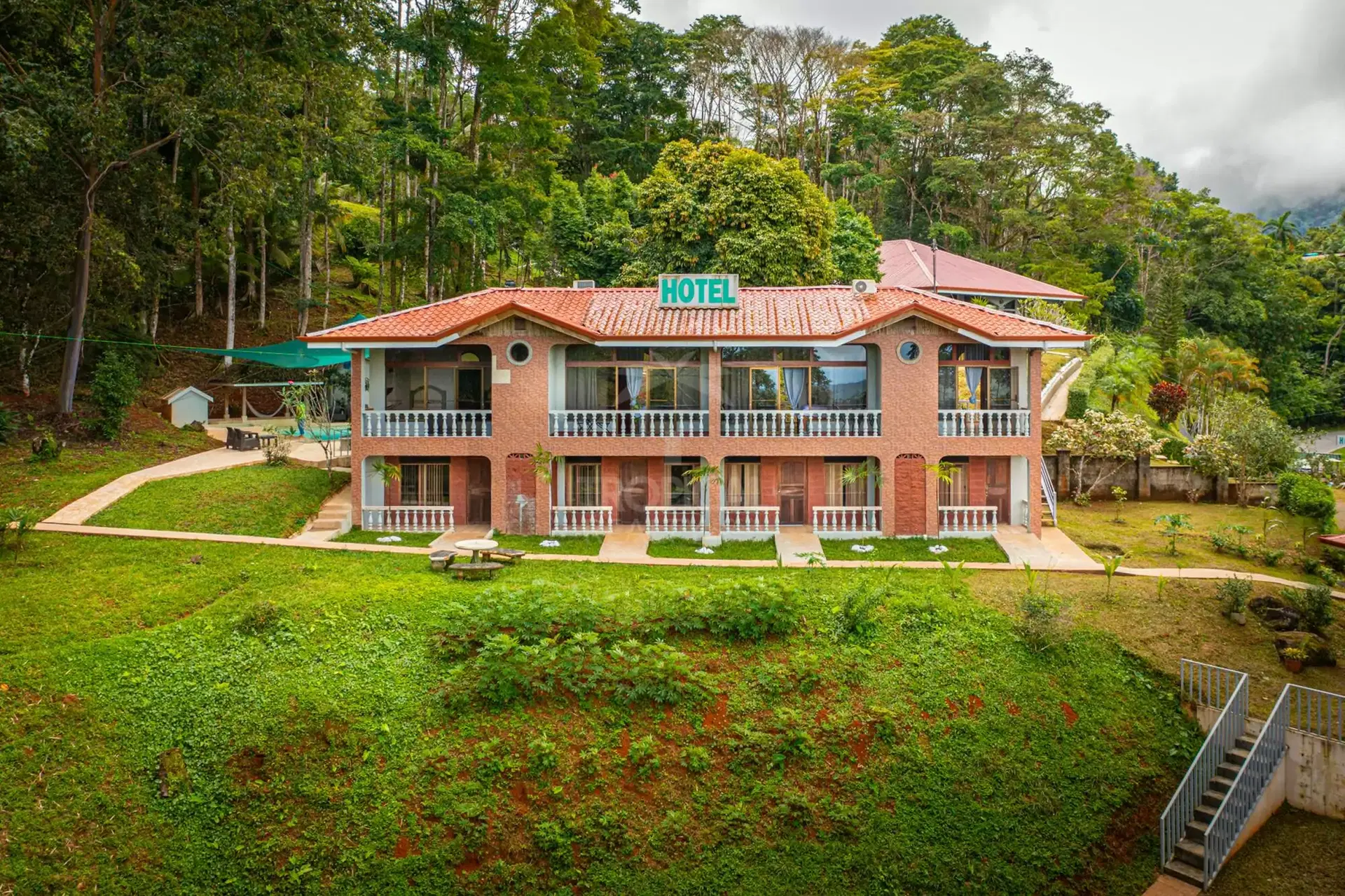 Hotel en Bahía Ballena
